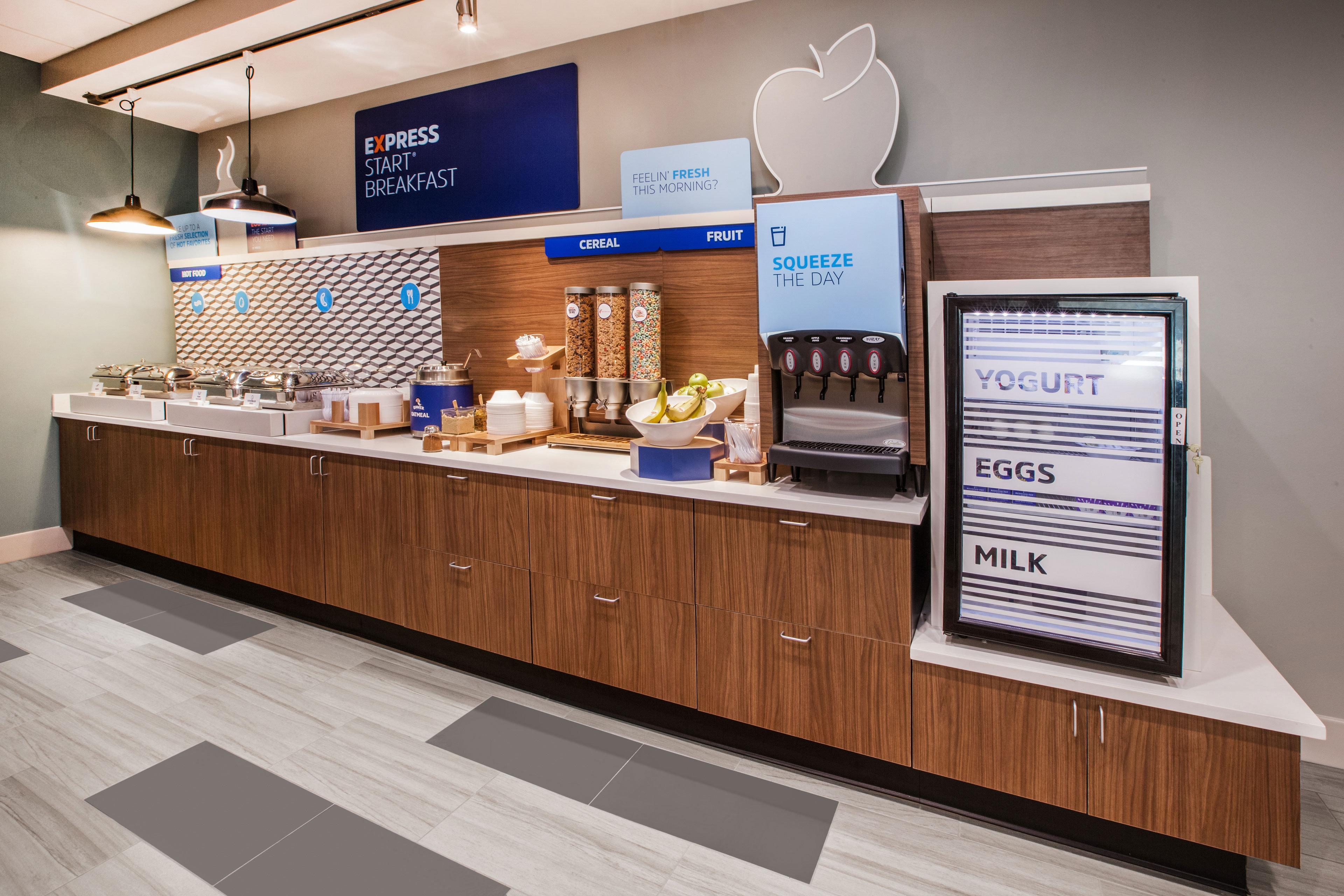 Holiday Inn Express Chicago Northwest-Vernon Hills By Ihg Exterior foto